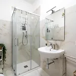Apartment Ourjoy & Skyjoy Units - Via M Gioia, 47 - Wifi, 1 Private Parking, Station, Milan
