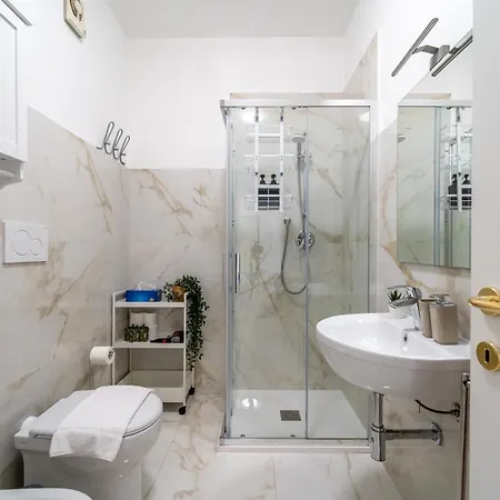 Ourjoy & Skyjoy Units - Via M Gioia, 47 - Wifi, 1 Private Parking, Station, * Milaan
