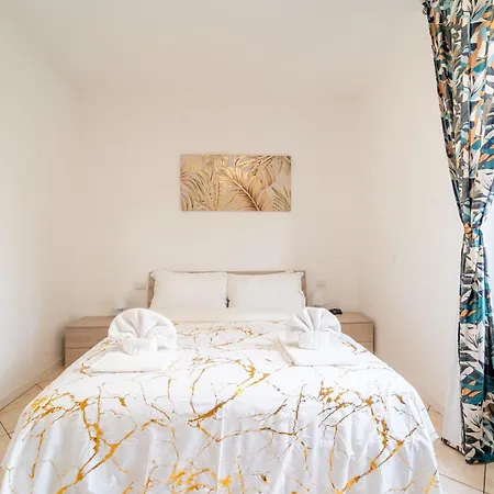 Appartement Ourjoy & Skyjoy Units - Via M Gioia, 47 - Wifi, 1 Private Parking, Station, *